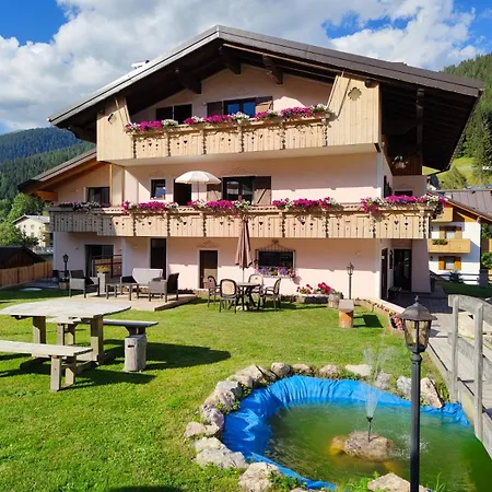 Apartment Da Costantino *